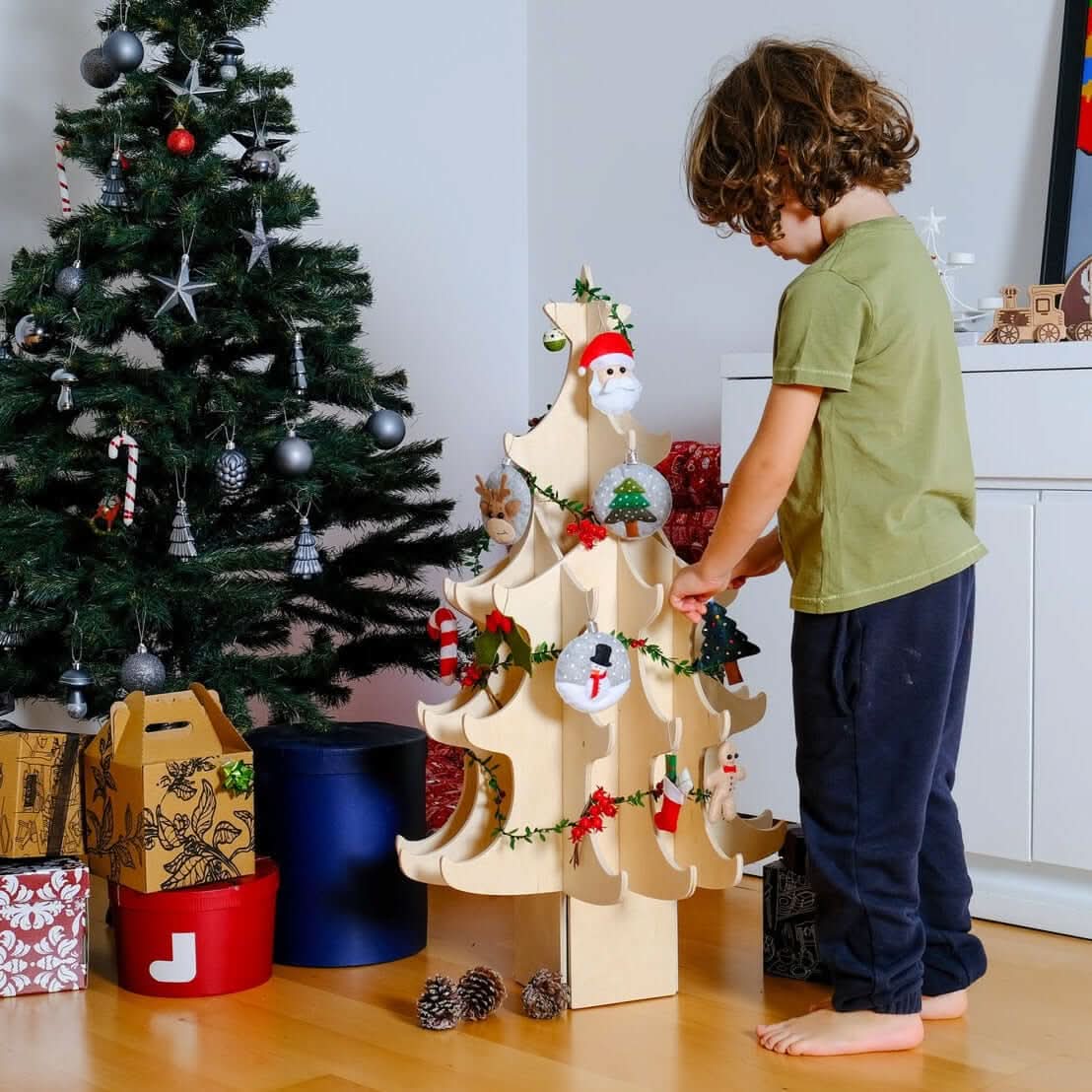 Montessori Wooden Christmas Tree & Felt Ornaments Set - Kidodido