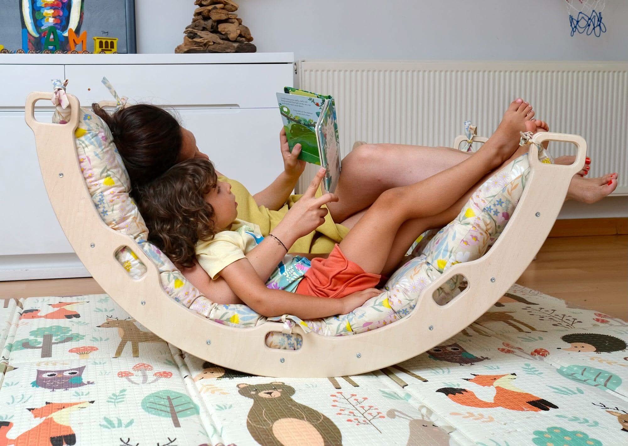 Multifunctional use of the Arch - Rocker and Pillow - Kidodido