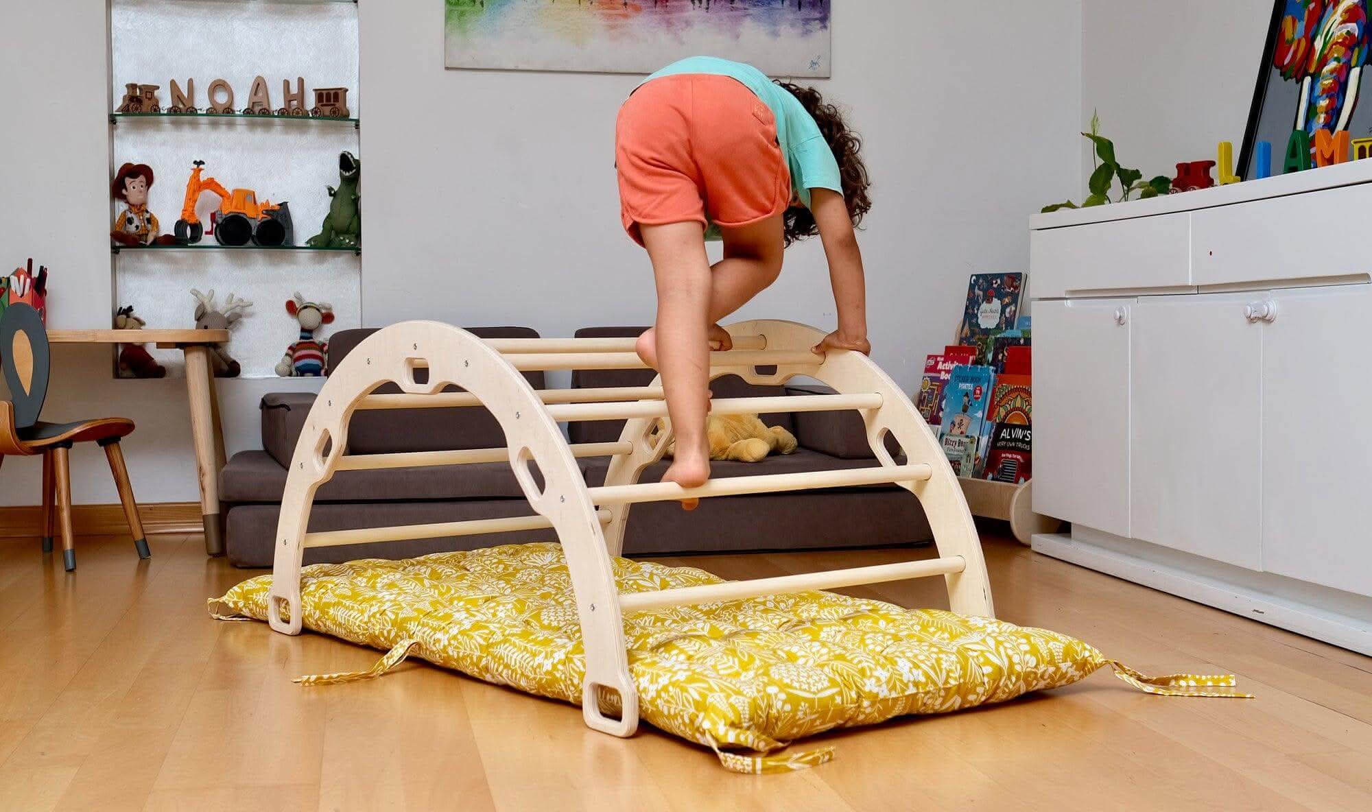 Arch - Rocker with Pillow Sunny Pattern - Kidodido