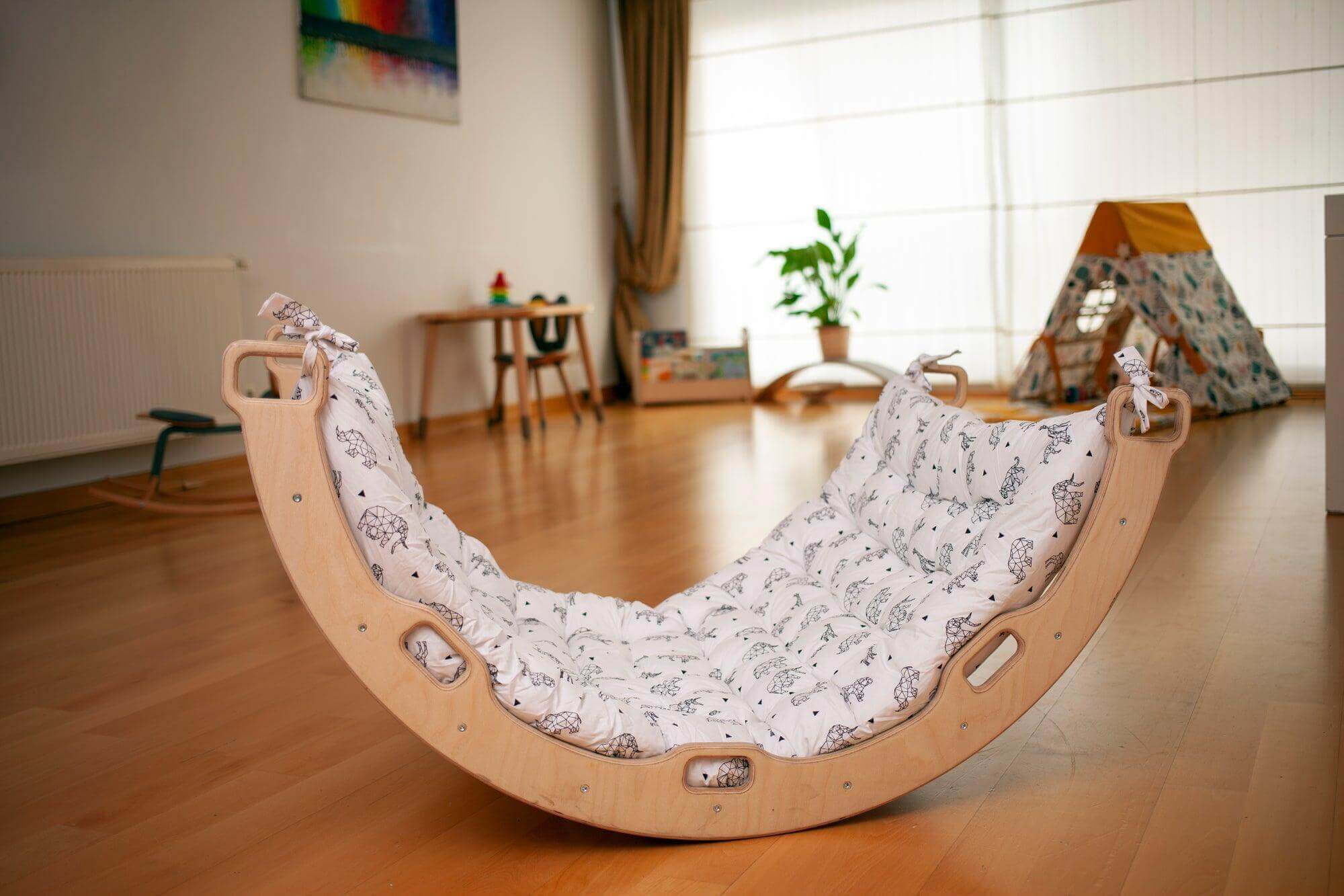 Climbing Arch Rocker with Origami Pillow - Kidodido