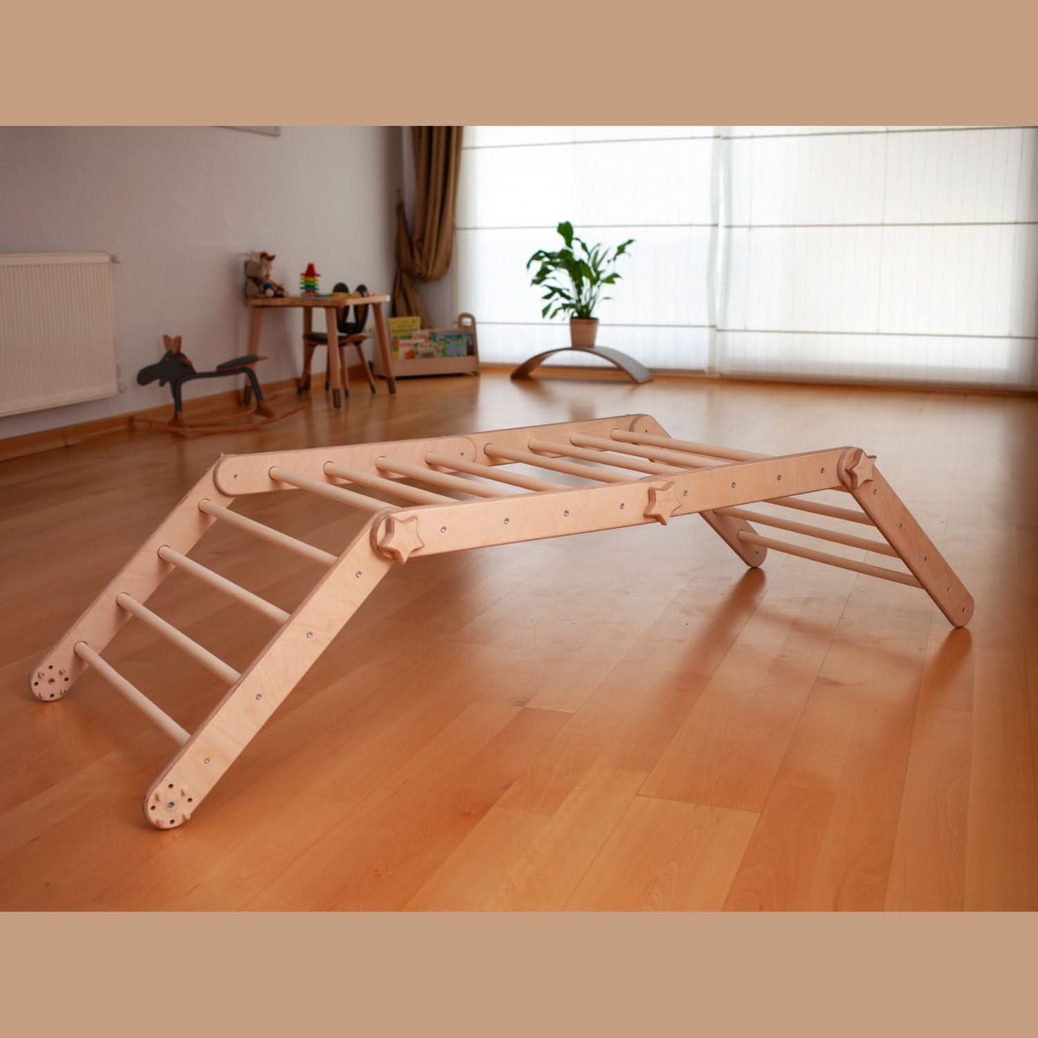 transformable climbing triangle