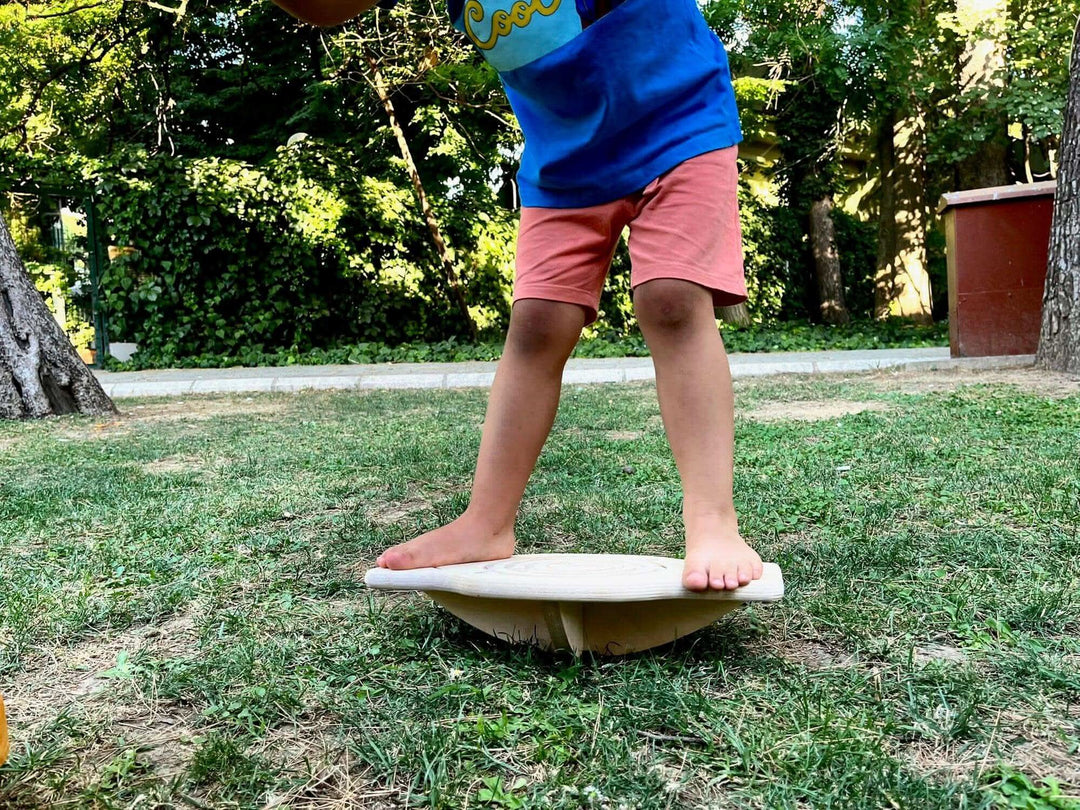 Maze Wooden Balance Board: Enhance Your Balance – Kidodido