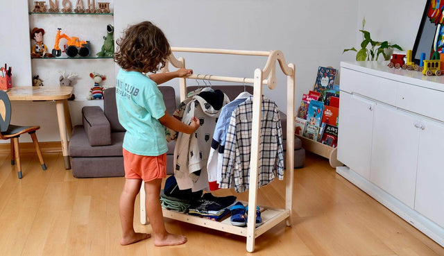 Montessori Wooden Kids Clothing Rack - Kidodido